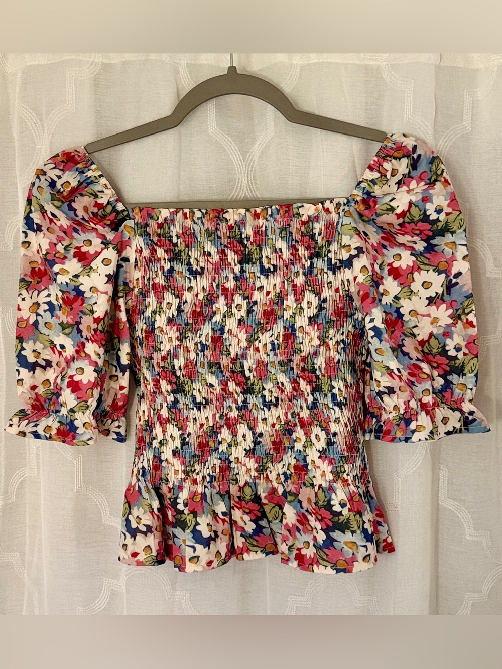 Women’s Floral Smocked Puff-Sleeve Top - Multicolor | Small (4)